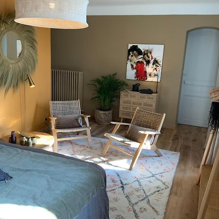 La Bastide Des Grands Chenes Bed & Breakfast Lambesc Rom bilde