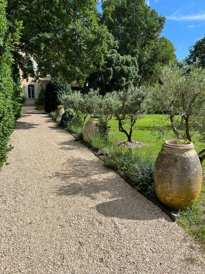 La Bastide Des Grands Chenes Bed & Breakfast Lambesc Eksteriør bilde